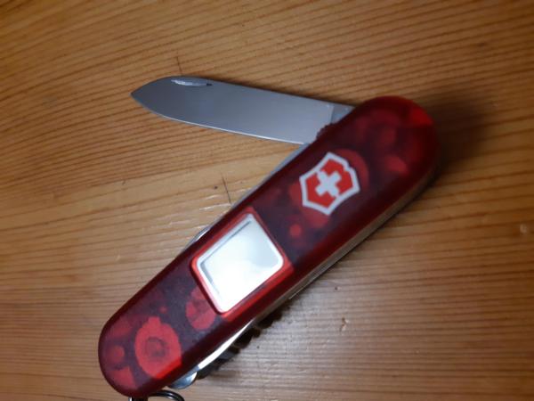Pocket knifes